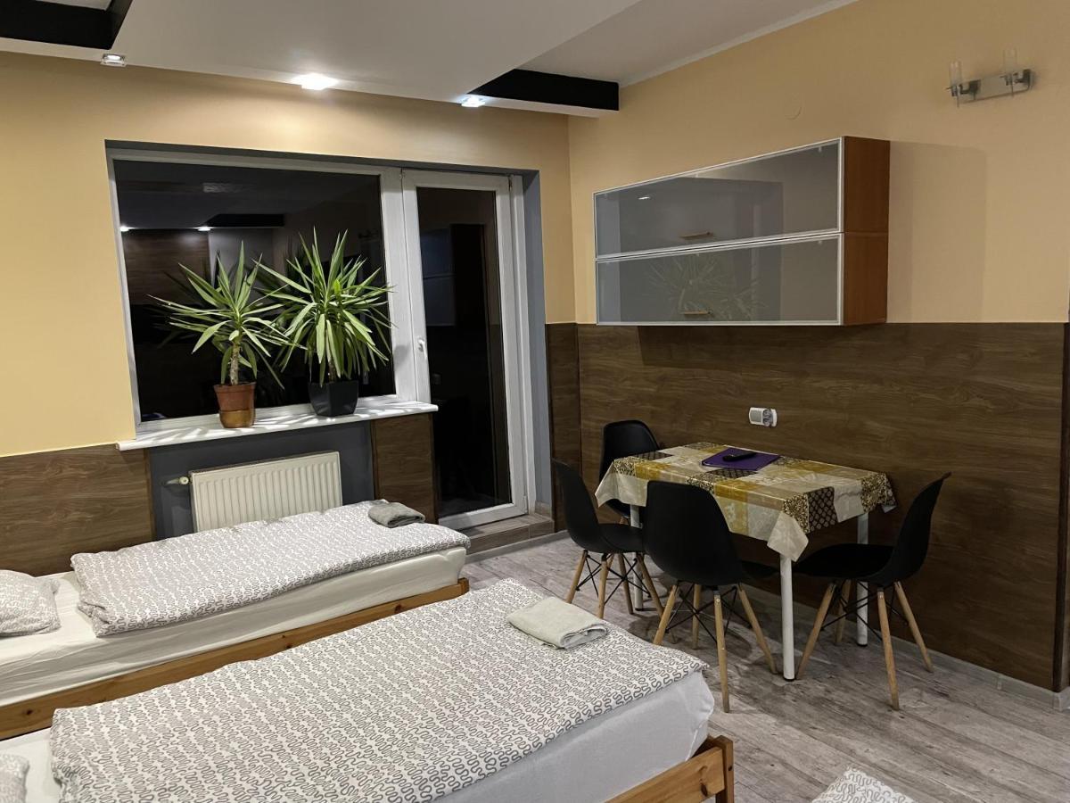 Eldom-Noclegi Pracownicze Daleka 12 Wągrowiec Dış mekan fotoğraf
