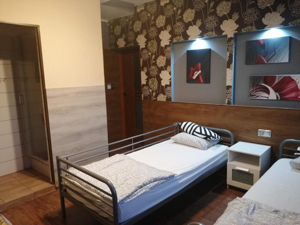 Eldom-Noclegi Pracownicze Daleka 12 Wągrowiec Dış mekan fotoğraf
